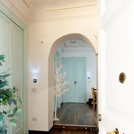 Lux Boutique Nocleg ze śniadaniem 4*