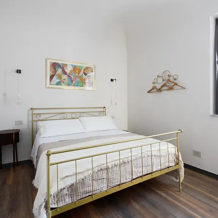 Lux Boutique 4* קטאניה