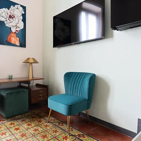 Lux Boutique Nocleg ze śniadaniem 4*
