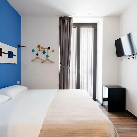 Lux Boutique 4*