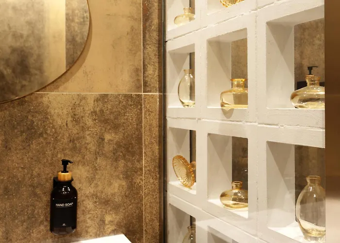 לינה וארוחת בוקר Lux Boutique